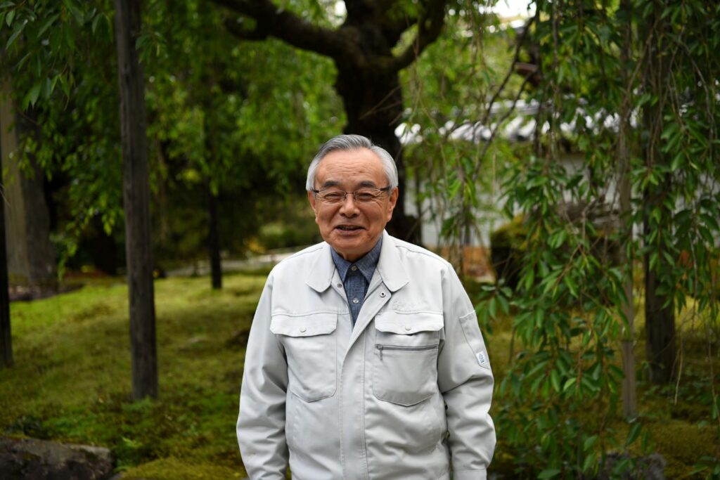西芳寺を継ぐ手しごと「樹木医」 | into Saihoji